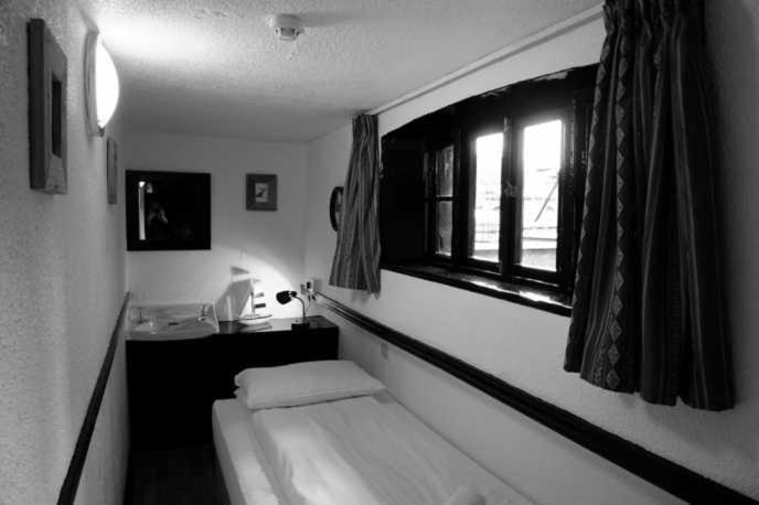 The Holyhead Hostel Dublin Kamer foto